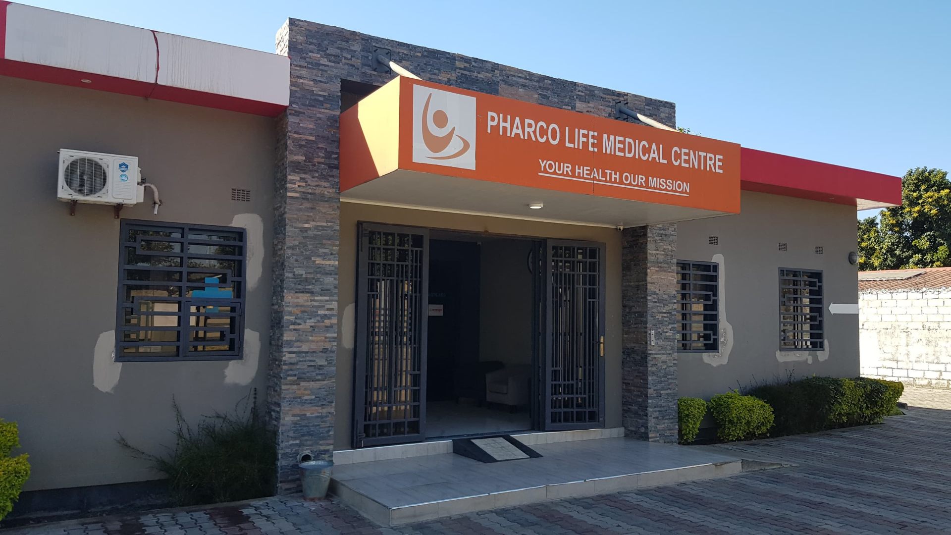 Pharco Life Medical Centre entrance